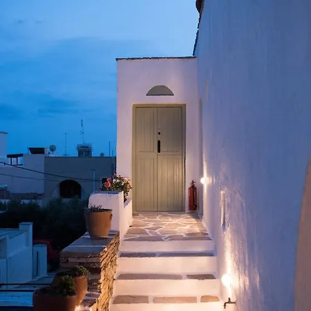 Nastasia Village Apartment Naxos City