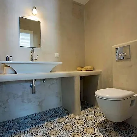 Nastasia Village Hotell