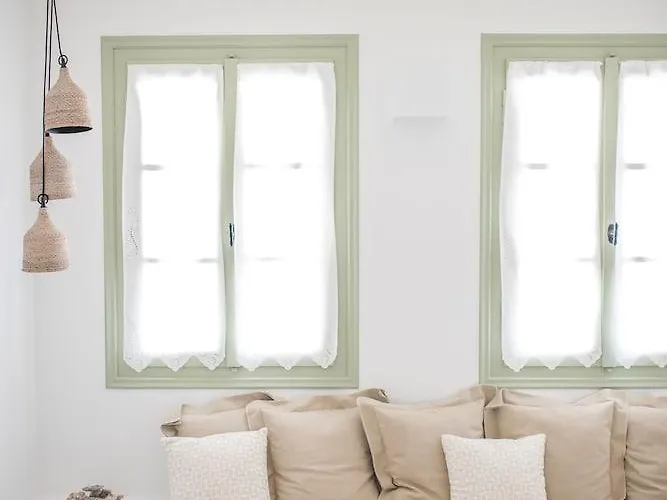 Nastasia Village Hotel 2*